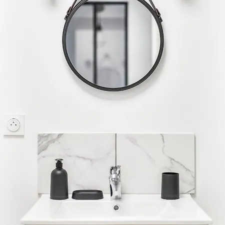 Gambetta401 Cahorscitystay